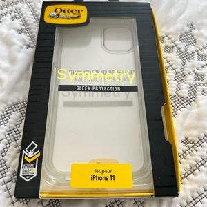 Otter box symmetry case iPhone 11 clear